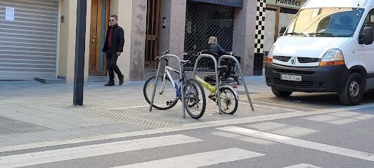 Aparcabicis 3