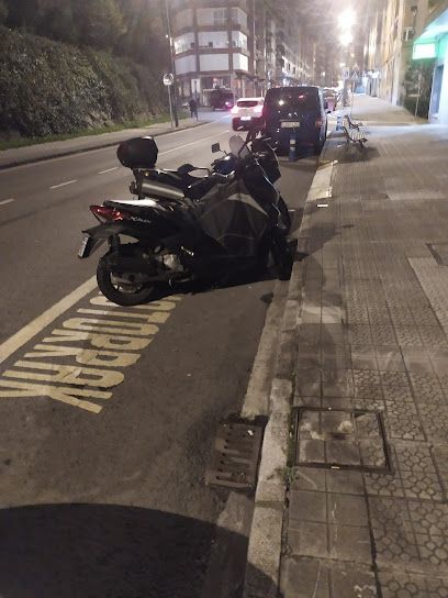 Parking motos