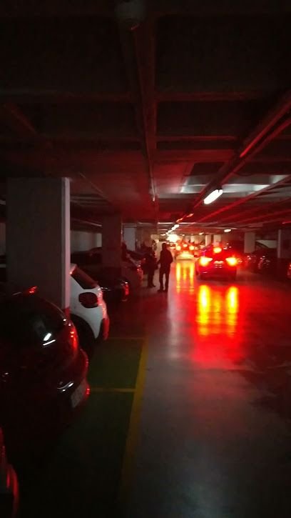 Parking Subterráneo Pérez Colino