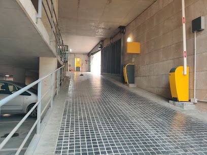 Parking Calle Santiago