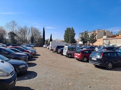 APARCAMIENTO GRATUITO