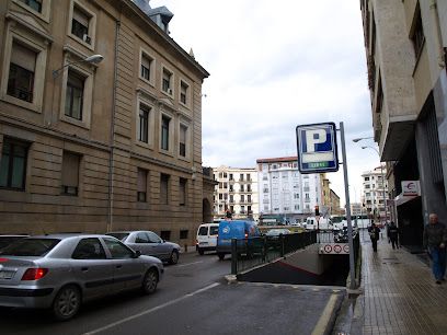 Aparcamiento Carlos III