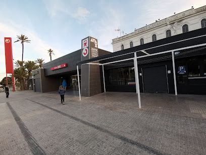 [P] Av. del Alcalde Vicente Quiles, 4 Parking