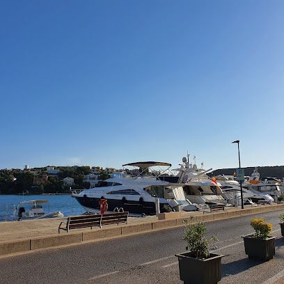 [P] Parking Puerto Maó