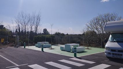 Area sosta y servicios autocaravanas