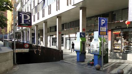 Aparcamiento Público. Luna - Tudescos