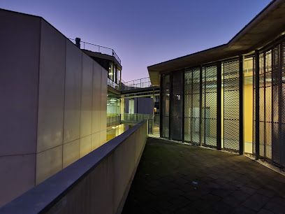 Aparcamiento detrás de ETSII - UPCT