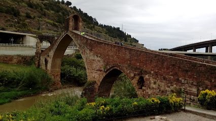 Pàrquing del Carrer del Riu