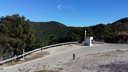 Aparcamiento Los Reales