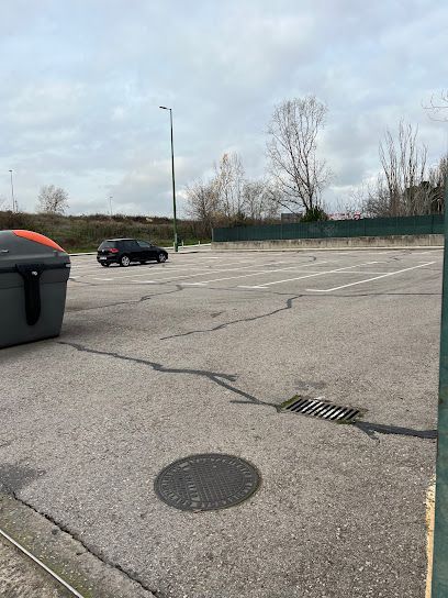 Av. de Europa, 2 Parking