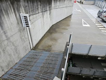 Aparcamiento Materno y Oncológico
