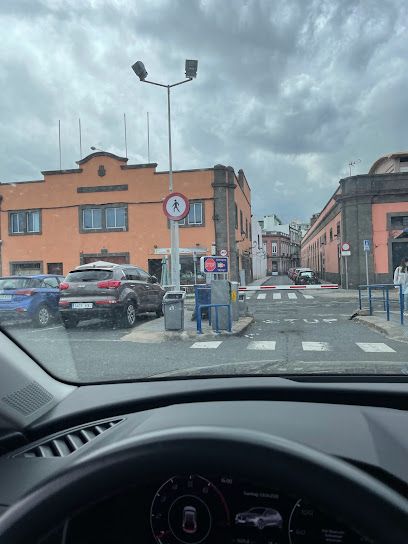 Lugar Mercadillos Municipales Parking