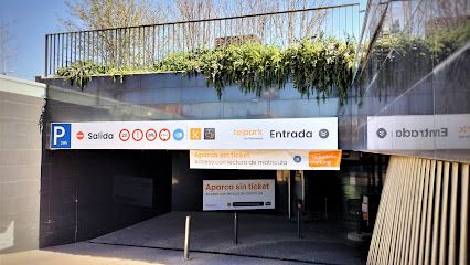 Parking Estadio Nuevo los Carmenes Telpark by Empark