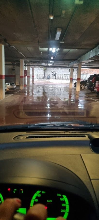 Parking Público Plaza del Caño