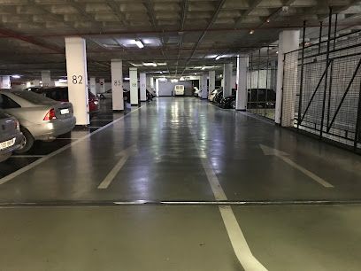 Parking Francesc Cantó