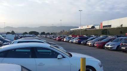 Parking Acceso Este 1