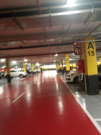 Parking subterráneo de Centro Comercial Gran Plaza 2