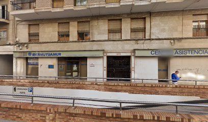 [P] Parking Poeta Miguel Hernández