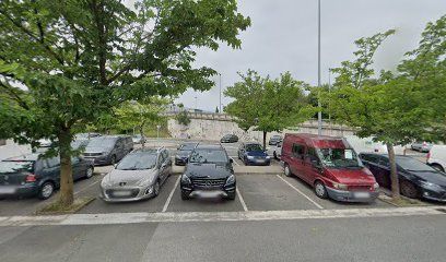 Parking campo de fútbol