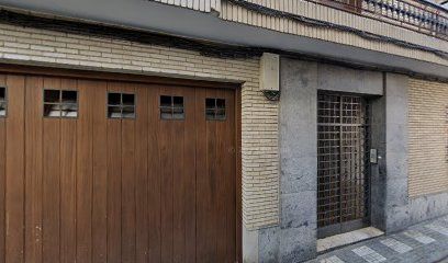 Parking Plaza De La Rosa