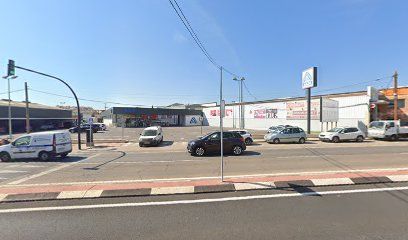 Aparcamiento Clientes Supermercado Aldi
