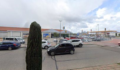 Aparcamiento Clientes Supermercado Lidl