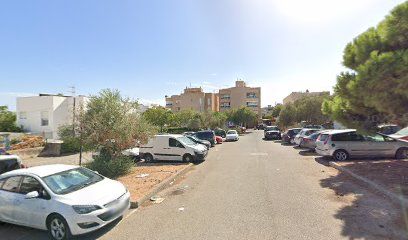 Carrer Esclava Maria Flores 4 Parking