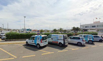 Avinguda de Santa Eulària des Riu, 1006-1008 Parking