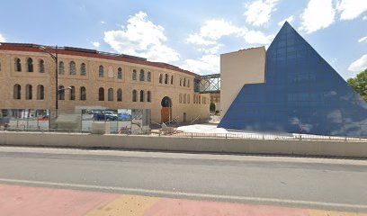 Parking Público Ayuntamiento De Villena