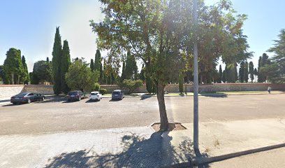 Aparcamiento Cementerio de San Atilano