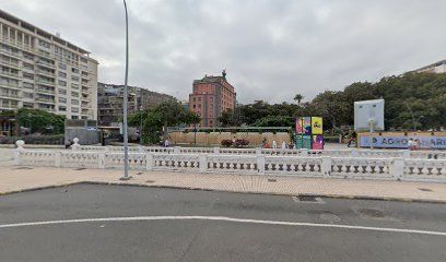 Av. Rafael Cabrera Garage