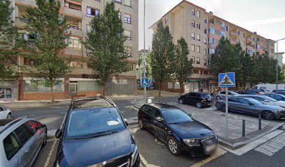 Parking PMR [discapacitados] (2 Plazas)