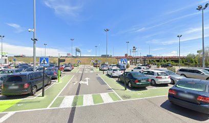 Aparcamiento Leroy Merlin