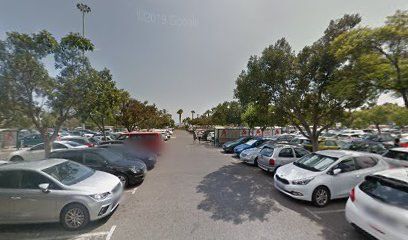 Gran Parking La Cañada Center
