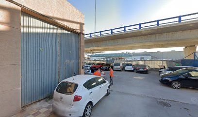 Malaga Parking Aeropuerto, Estación Tren AVE , Puerto Maritimo Malaga.