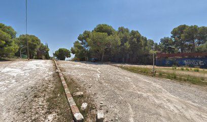 Aparcamiento de tierra