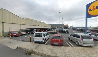 Aparcamiento Clientes Supermercado Lidl